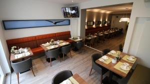 TV a/nebo společenská místnost v ubytování Hotel zum Adler - Superior