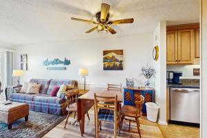 Una cocina o cocineta en Shyers Overlook