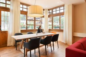 Istumisnurk majutusasutuses Hotel Krone Lenk