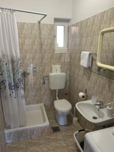 Galeriebild der Unterkunft Iris in Jezera + 10 Fotos