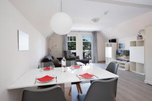 Χώρος καθιστικού στο Villa Strandidyll Apartment 16, Balkon mit Meerblick +9 φωτογραφίες