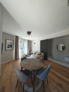 Postel nebo postele na pokoji v ubytování Magnific Apartments