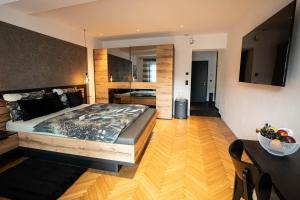 Μια τηλεόραση ή/και κέντρο ψυχαγωγίας στο Laubennest 3