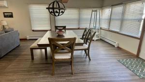 Φωτογραφία από το άλμπουμ του Charming, Recently Renovated 3 Bedroom Beach Block In Ship Bottom σε Ship Bottom