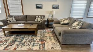 Φωτογραφία από το άλμπουμ του Charming, Recently Renovated 3 Bedroom Beach Block In Ship Bottom σε Ship Bottom