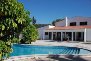 Φωτογραφία από το άλμπουμ του Quinta do Vale Entire Property σε São Bartolomeu de Messines