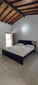 Ένα ή περισσότερα κρεβάτια σε δωμάτιο στο Villa Sandra