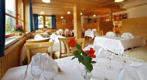 Restaurace v ubytování Hotel Meisules