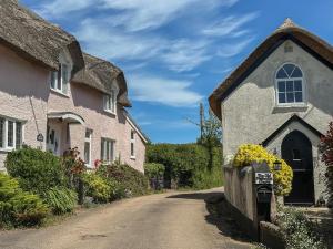 Το κτήριο όπου στεγάζεται  η παραθεριστική κατοικία