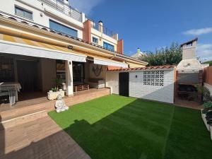 Hoone, kus puhkemaja asub