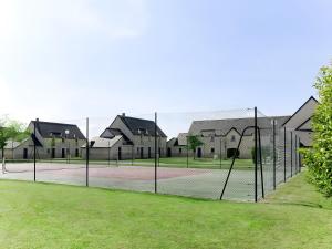 Tenis dan/atau kemudahan skuasy di Villa Azay atau berdekatan