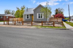 Ảnh trong thư viện ảnh của Heber cutie pets ok hot tub sleeps 5 fire pit ở Heber City