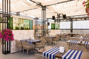 Εστιατόριο ή άλλο μέρος για φαγητό στο Rome Palace Deluxe - All Inclusive Premium