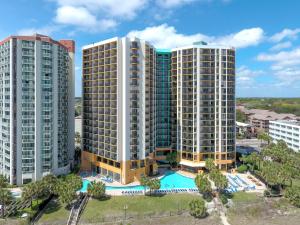 默特尔比奇The Patricia Grand - Oceana Resorts Vacation Rentals的两座高楼空中景观