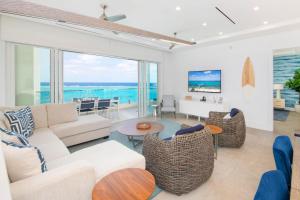 Et opholdsområde på Rum Point Resort 406