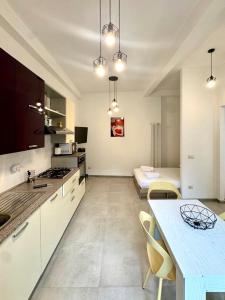 Dapur atau dapur kecil di MILAN Senago Volta 15