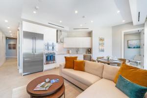 Cuina o zona de cuina de Rum Point Resort 105