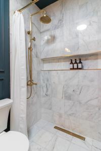 ブルックリンにあるBrooklyn Brownstoneのギャラリーの写真 +11枚の写真