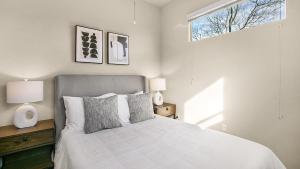 Ένα ή περισσότερα κρεβάτια σε δωμάτιο στο Landing Apartments Orlando - Central Business District +24 φωτογραφίες