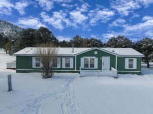 Family Grand Canyon Pit Stop v zimě