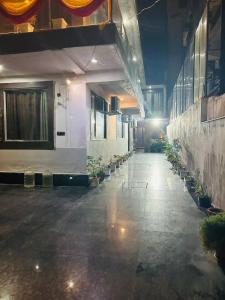 Φωτογραφία από το άλμπουμ του Hotel Urban Nest σε Noida