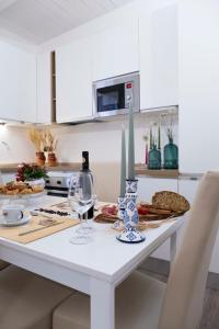 Η κουζίνα ή μικρή κουζίνα στο Porta Noè - B&B centralissimo a Ruvo di Puglia
