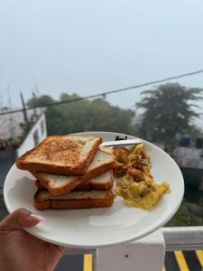 Đồ ăn tại/gần chỗ nghỉ nhà dân +3 ảnh