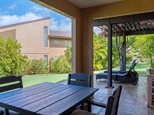 Κήπος έξω από το Wailea Ekahi Village 12A