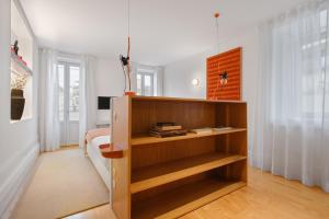Et tv og/eller underholdning på City Retreat by Reframe stay in Porto