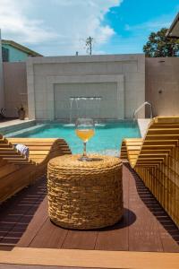 Bazén v ubytování Vacation Home with Pool Quepos nebo v jeho okolí