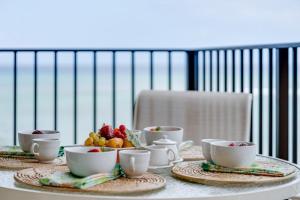 Gallery image of Hololani B204 · HL B204 Beachy Chic Updated OceanFront 2BD in Kahana