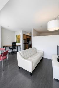 Χώρος καθιστικού στο Saltwind Stay