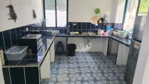 O bucătărie sau chicinetă la Chalet Sole Mio +23 fotografii