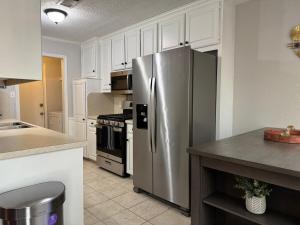 Gallery image of Family Comfort Retreat & Spacious Yard in Richardson