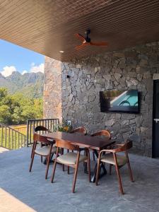 Fotografie z fotogalerie ubytování Song View Pool Villa v destinaci Vang Vieng