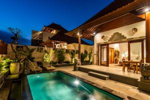 Πισίνα στο ή κοντά στο Kori Sebatu Villa, Ubud