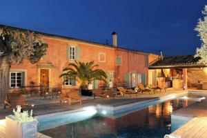 Gallery image of Le Mas De Gleyzes B&B de Charme in Lédenon