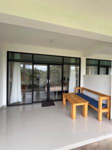 Posezení v ubytování jungle senaru cottage + 10 fotografií