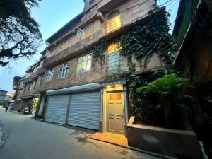 Το κτήριο όπου στεγάζεται  το ξενοδοχείο