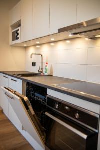 Kuchyň nebo kuchyňský kout v ubytování Sweet Escape in Rakvere Center, Perfect for Two + 10 fotografií