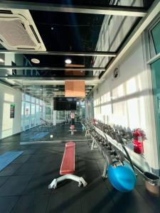 Fitness centrum a/nebo fitness zařízení v ubytování SUTERA AVENUE 6 PAX B602A by GC near imago kk