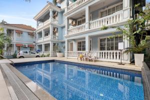 Πισίνα στο ή κοντά στο Luxury 4BR Villa with Pool Nr Uddo Beach, Siolim, North Goa