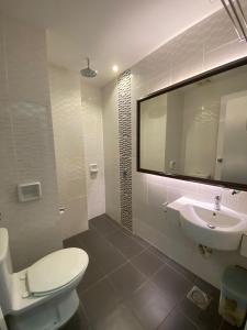 Koupelna v ubytování Mak Sa'adiah Hotel