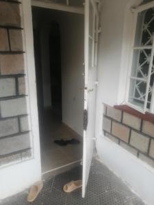 ナイロビにあるPeacock palaceのギャラリーの写真