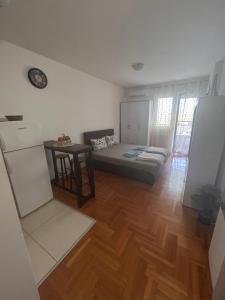 Una cama o camas en una habitación de Stanček
