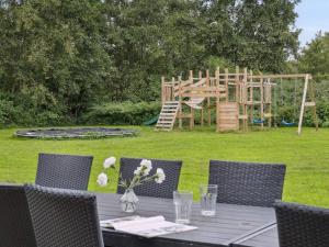 Κήπος έξω από το Luxury Pool Villa Marielyst - By Traum Ferienwohnungen