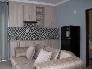 Dapur atau dapur kecil di BelaBela Guesthouse