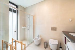 Phòng tắm tại Good Times Sagres