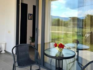 Fotografie z fotogalerie ubytování Racha Cornfield House v destinaci Oni