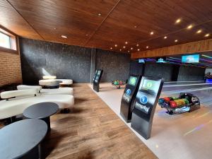 Η αίθουσα παιχνιδιών του Château Suisse Boutique Hotel